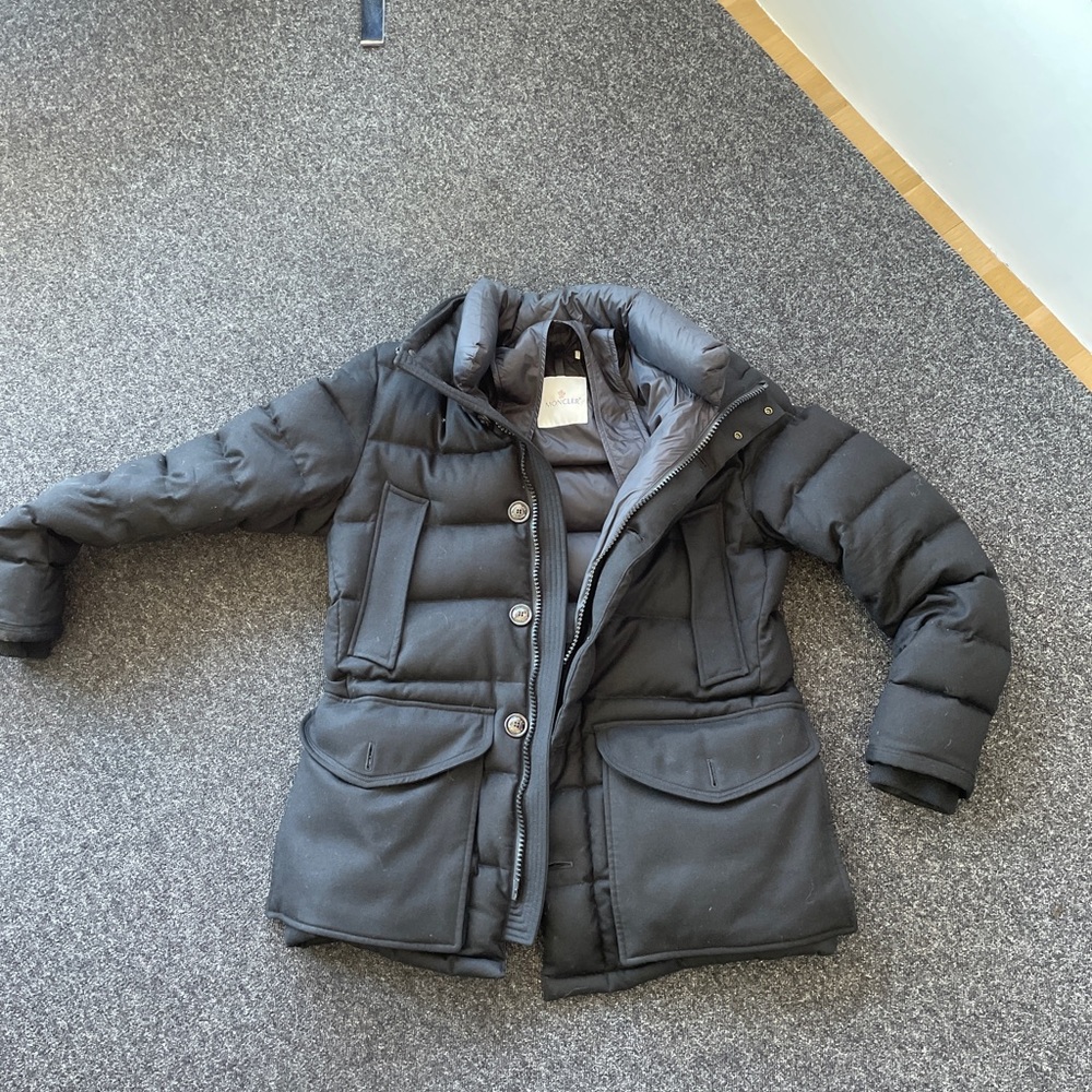 Men’s moncler jacket
